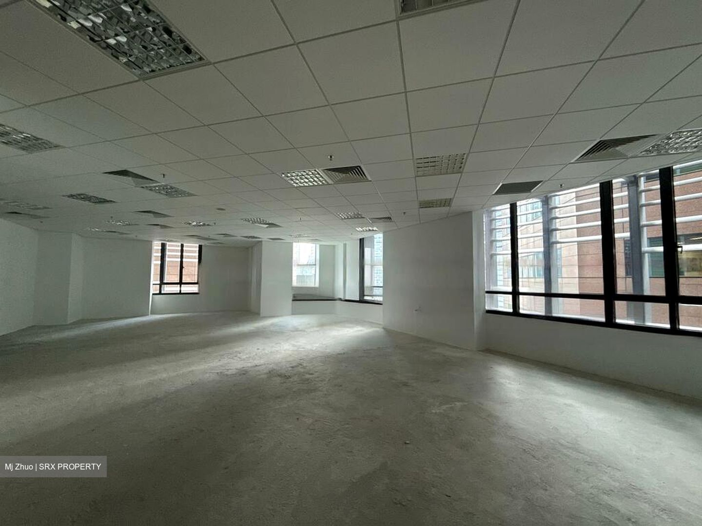 Tung Centre (D1), Office #453528641